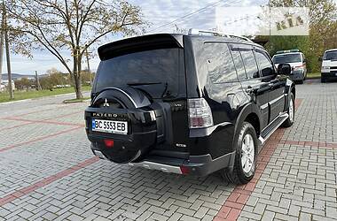 Внедорожник / Кроссовер Mitsubishi Pajero 2008 в Львове