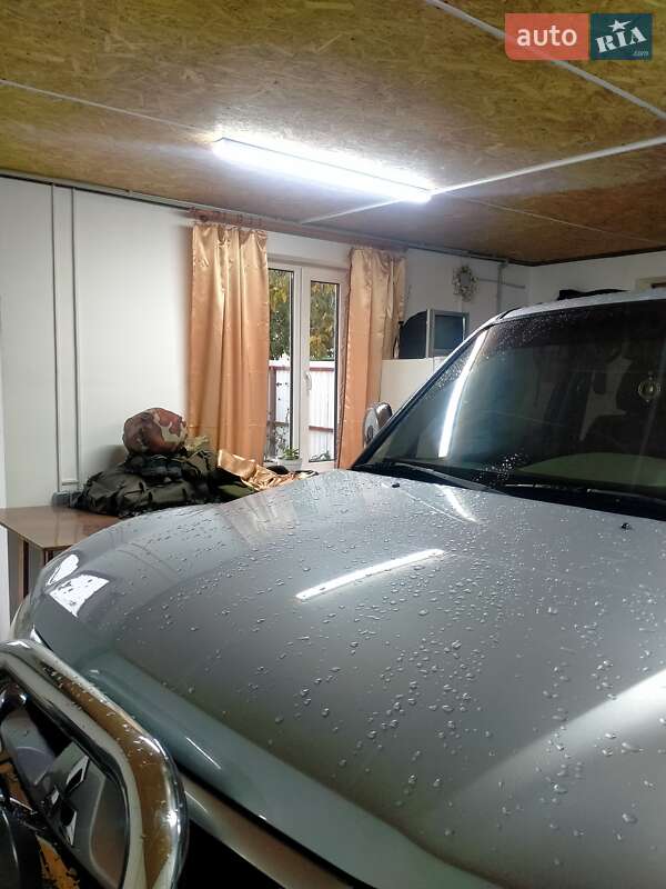 Mitsubishi Pajero 2006