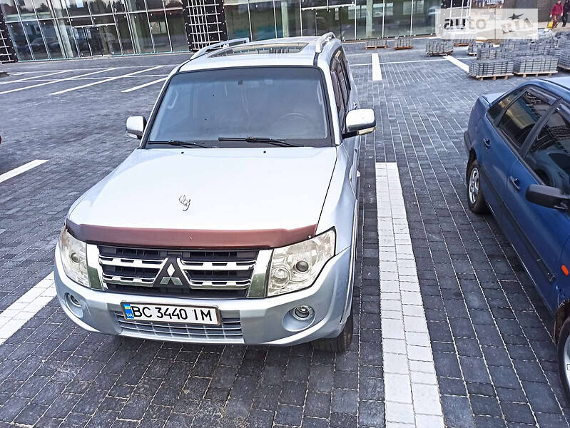 Внедорожник / Кроссовер Mitsubishi Pajero 2007 в Львове