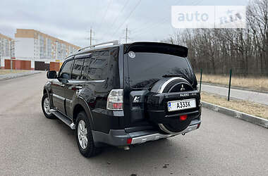 Внедорожник / Кроссовер Mitsubishi Pajero 2008 в Харькове