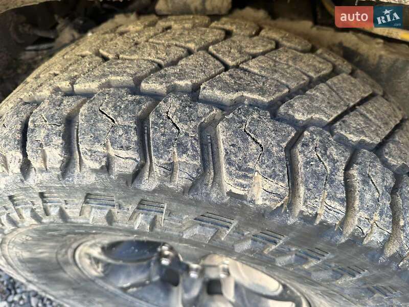 Позашляховик / Кросовер Mitsubishi Pajero 1999 в Вижниці