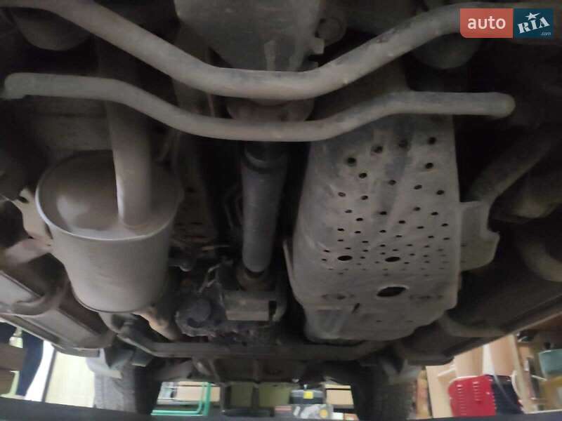 Внедорожник / Кроссовер Mitsubishi Pajero 2001 в Измаиле