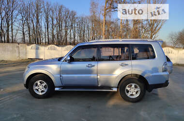 Внедорожник / Кроссовер Mitsubishi Pajero 2007 в Бердичеве