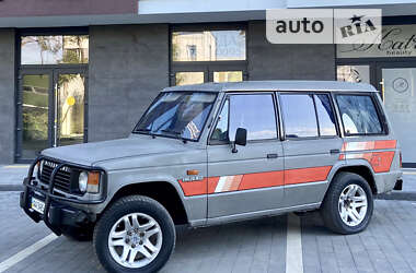 Внедорожник / Кроссовер Mitsubishi Pajero 1990 в 