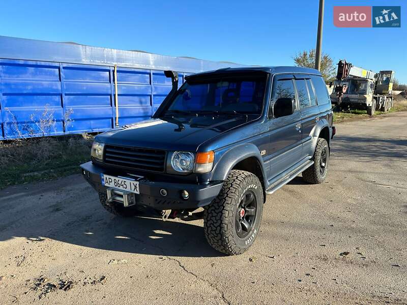 Позашляховик / Кросовер Mitsubishi Pajero 1996 в Запоріжжі