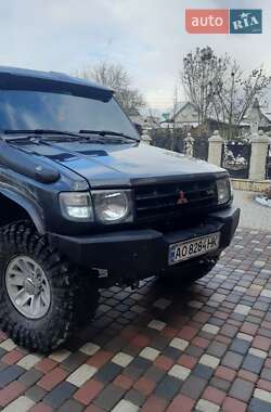 Внедорожник / Кроссовер Mitsubishi Pajero 1998 в Тячеве