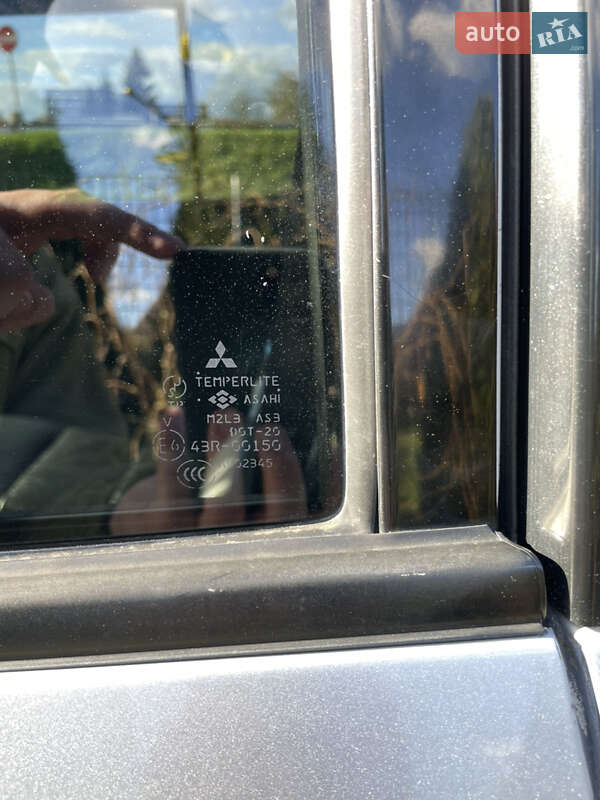 Позашляховик / Кросовер Mitsubishi Pajero 2004 в Стрию фото 4 Позашляховик / Кросовер Mitsubishi Pajero 2004 в Стрию