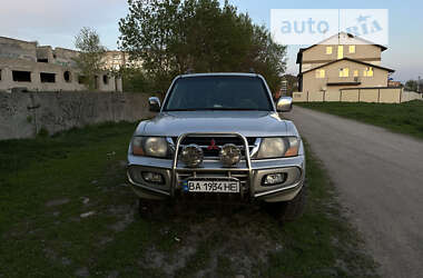 Внедорожник / Кроссовер Mitsubishi Pajero 2001 в Кропивницком