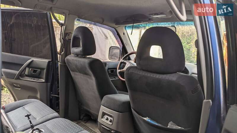 Позашляховик / Кросовер Mitsubishi Pajero 2000 в Луцьку