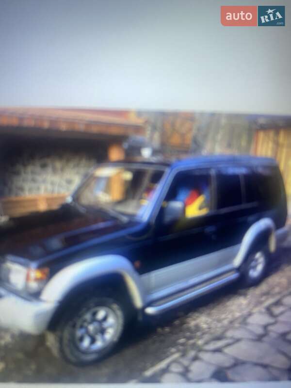 Внедорожник / Кроссовер Mitsubishi Pajero 1997 в Ужгороде