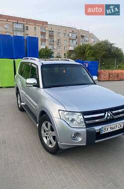 Позашляховик / Кросовер Mitsubishi Pajero 2008 в Шепетівці