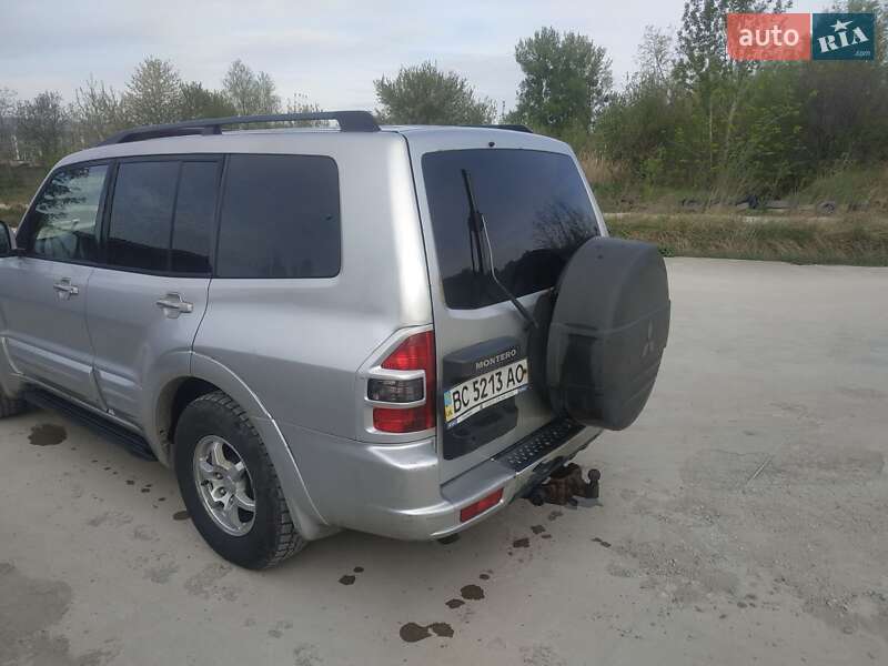 Внедорожник / Кроссовер Mitsubishi Pajero 2001 в Львове