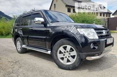 Внедорожник / Кроссовер Mitsubishi Pajero 2007 в Рахове