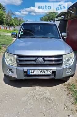 Позашляховик / Кросовер Mitsubishi Pajero 2008 в Дніпрі