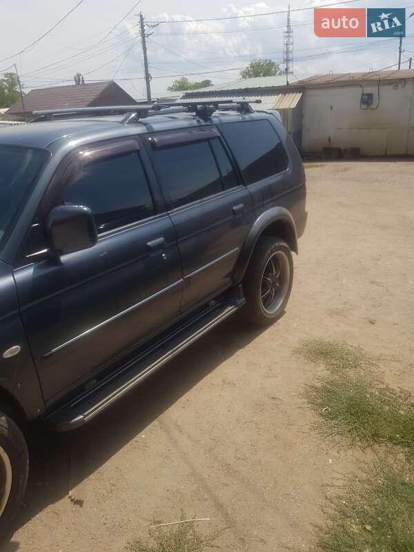 Внедорожник / Кроссовер Mitsubishi Pajero 2008 в Ивано-Франковске