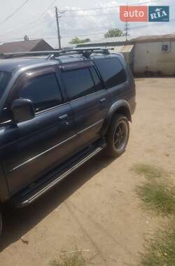Позашляховик / Кросовер Mitsubishi Pajero 2008 в 