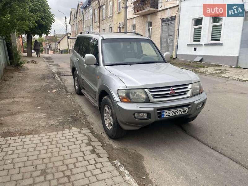 Внедорожник / Кроссовер Mitsubishi Pajero 2002 в 