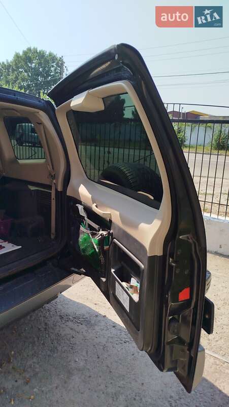 Внедорожник / Кроссовер Mitsubishi Pajero 2006 в Броварах