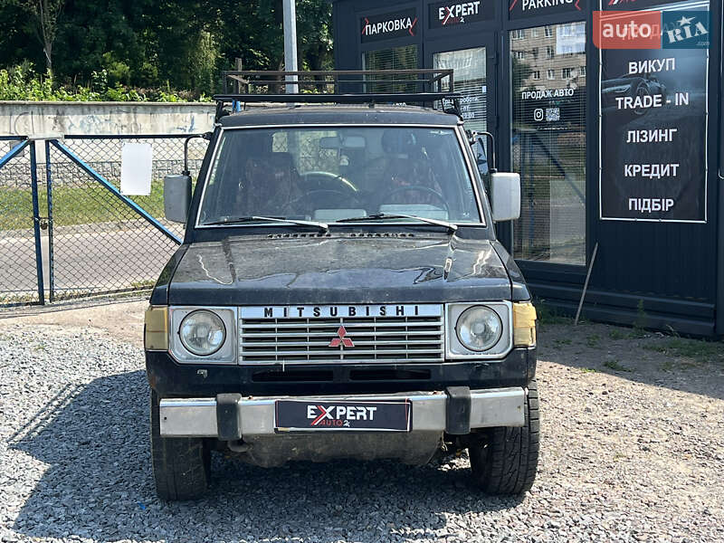 Внедорожник / Кроссовер Mitsubishi Pajero 1988 в Львове фото 2 Внедорожник / Кроссовер Mitsubishi Pajero 1988 в Львове