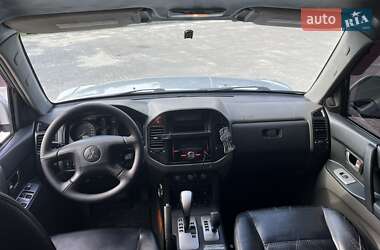 Позашляховик / Кросовер Mitsubishi Pajero 2003 в 