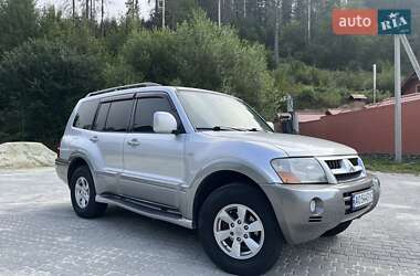 Позашляховик / Кросовер Mitsubishi Pajero 2003 в 