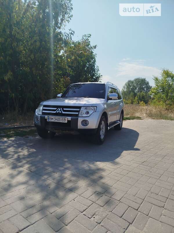 Внедорожник / Кроссовер Mitsubishi Pajero 2007 в Ахтырке фото 9 Внедорожник / Кроссовер Mitsubishi Pajero 2007 в Ахтырке