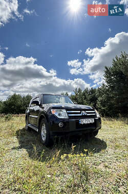 Внедорожник / Кроссовер Mitsubishi Pajero 2007 в Бродах