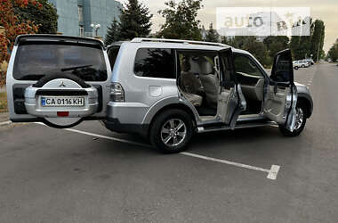 Позашляховик / Кросовер Mitsubishi Pajero 2007 в Черкасах