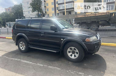 Внедорожник / Кроссовер Mitsubishi Pajero 2006 в Житомире