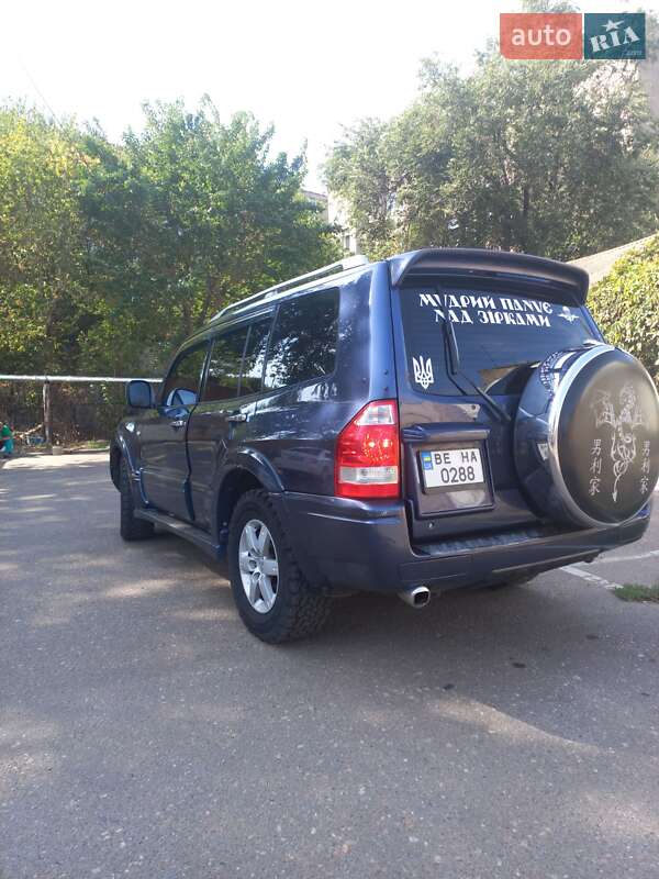 Внедорожник / Кроссовер Mitsubishi Pajero 2006 в Николаеве фото 4 Внедорожник / Кроссовер Mitsubishi Pajero 2006 в Николаеве