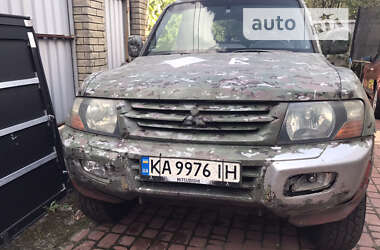 Внедорожник / Кроссовер Mitsubishi Pajero 2002 в Киеве