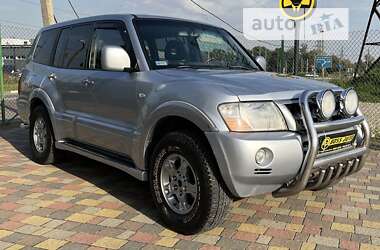 Внедорожник / Кроссовер Mitsubishi Pajero 2004 в Стрые