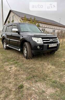 Позашляховик / Кросовер Mitsubishi Pajero 2008 в Іллінцях