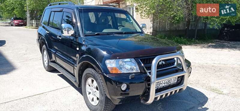 Mitsubishi Pajero 2007
