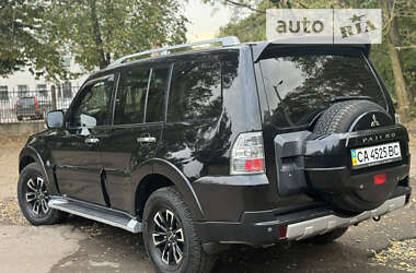 Позашляховик / Кросовер Mitsubishi Pajero 2007 в Чернігові