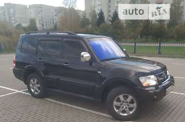 Внедорожник / Кроссовер Mitsubishi Pajero 2005 в Дрогобыче