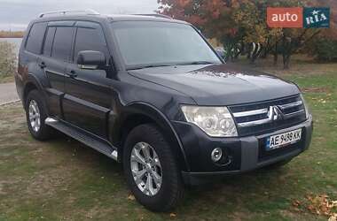 Внедорожник / Кроссовер Mitsubishi Pajero 2007 в Днепре