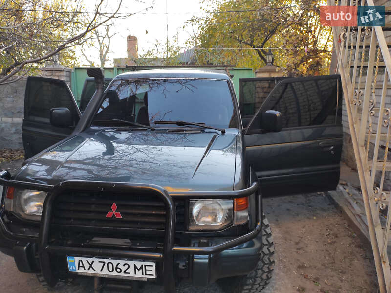 Внедорожник / Кроссовер Mitsubishi Pajero 1993 в Кременчуге