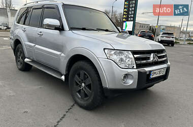 Позашляховик / Кросовер Mitsubishi Pajero 2007 в Дніпрі