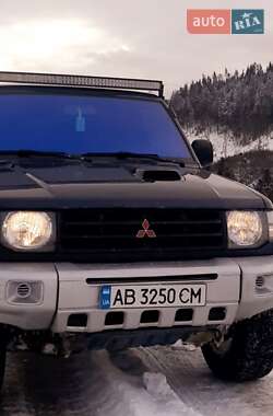 Позашляховик / Кросовер Mitsubishi Pajero 2002 в Вижниці