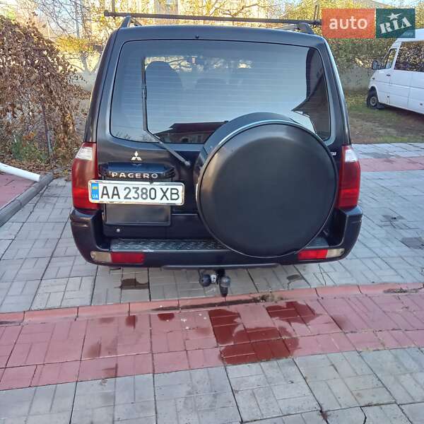 Внедорожник / Кроссовер Mitsubishi Pajero 2006 в Киеве