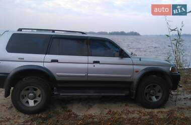 Позашляховик / Кросовер Mitsubishi Pajero 2002 в Черкасах