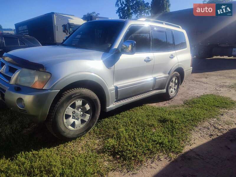 Внедорожник / Кроссовер Mitsubishi Pajero 2003 в Прилуках