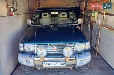 Позашляховик / Кросовер Mitsubishi Pajero 1999 в Києві