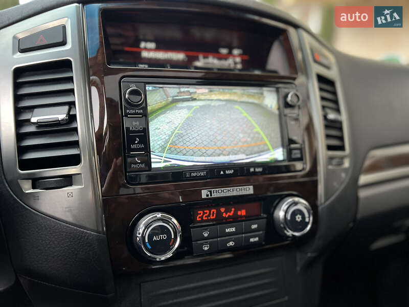 Внедорожник / Кроссовер Mitsubishi Pajero 2018 в Черновцах фото 22 Внедорожник / Кроссовер Mitsubishi Pajero 2018 в Черновцах