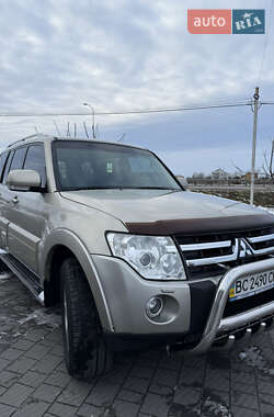 Внедорожник / Кроссовер Mitsubishi Pajero 2007 в Стрые