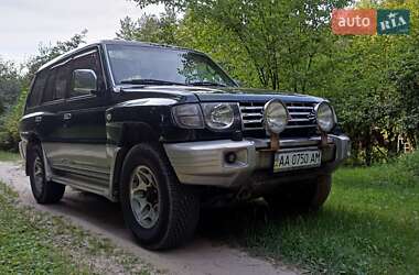 Позашляховик / Кросовер Mitsubishi Pajero 1999 в Києві