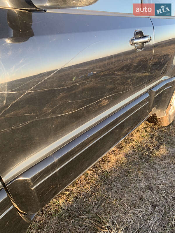 Внедорожник / Кроссовер Mitsubishi Pajero 2006 в Киеве фото 24 Внедорожник / Кроссовер Mitsubishi Pajero 2006 в Киеве