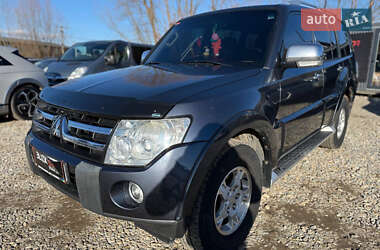 Внедорожник / Кроссовер Mitsubishi Pajero 2007 в Коломые