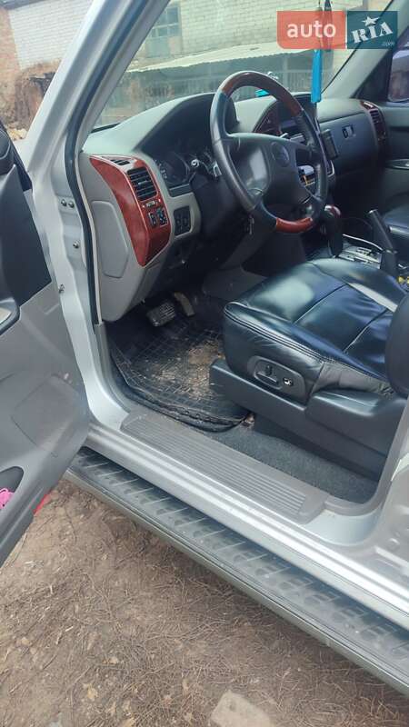 Внедорожник / Кроссовер Mitsubishi Pajero 2003 в Прилуках